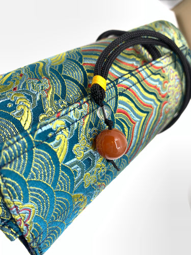 Dramatic Threading 5 Pen Roll